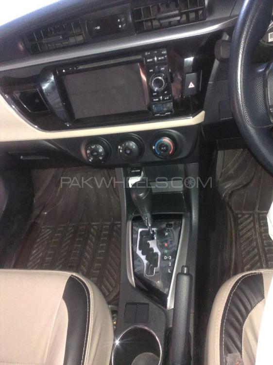 Toyota Corolla 2016 for Sale in Swat Toyota Corolla 2016 for Sale in Swat Image-3