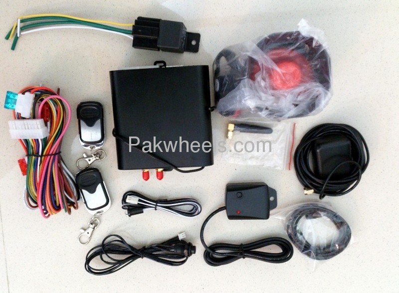 GSM / GPS Car alarm Security tracker in Lahore Pakistan Image-1