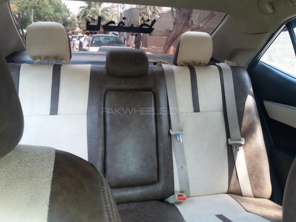 Toyota Corolla 2015 for Sale in Karachi Toyota Corolla 2015 for Sale in Karachi Image-10