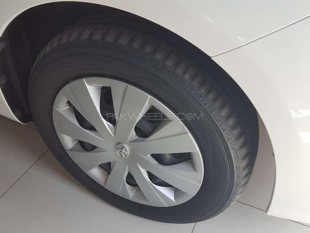 Toyota Corolla Axio 2015 for Sale in Islamabad Toyota Corolla Axio 2015 for Sale in Islamabad Image-5