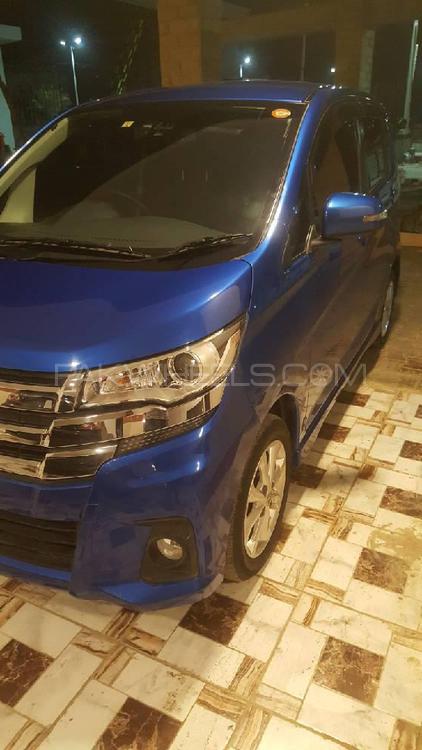 Nissan Dayz Highway Star 2016 for Sale in Karachi Nissan Dayz Highway Star 2016 for Sale in Karachi Image-12