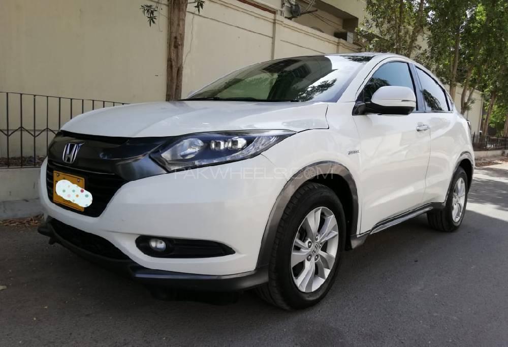 Honda Vezel 2014 for Sale in Karachi Honda Vezel 2014 for Sale in Karachi Image-6