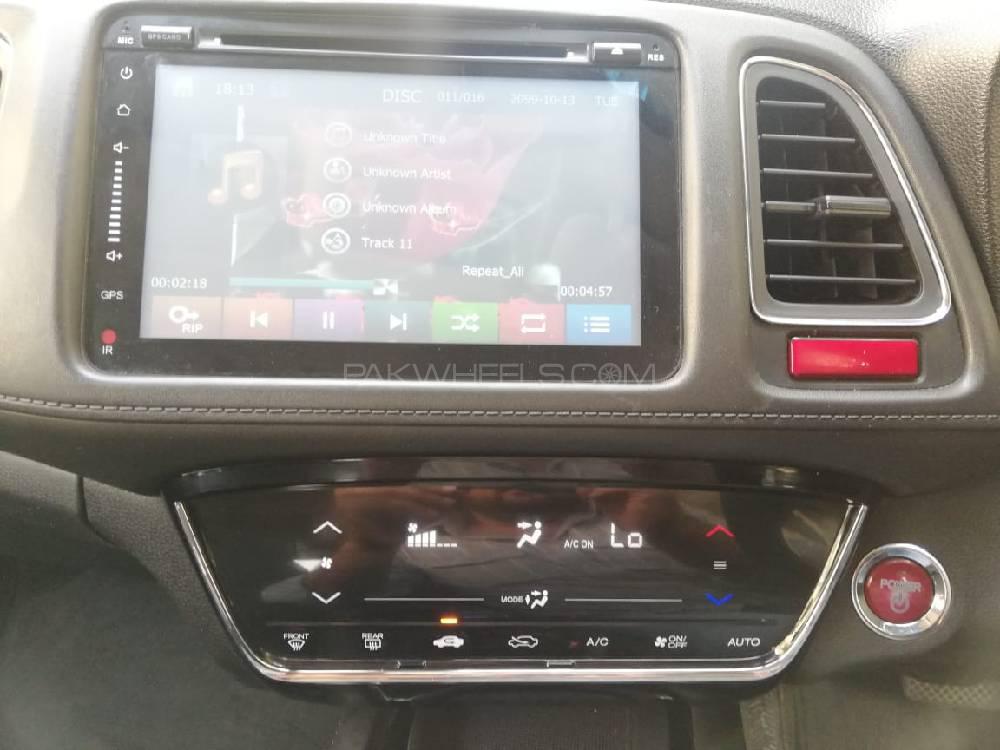 Honda Vezel 2014 for Sale in Karachi Honda Vezel 2014 for Sale in Karachi Image-11
