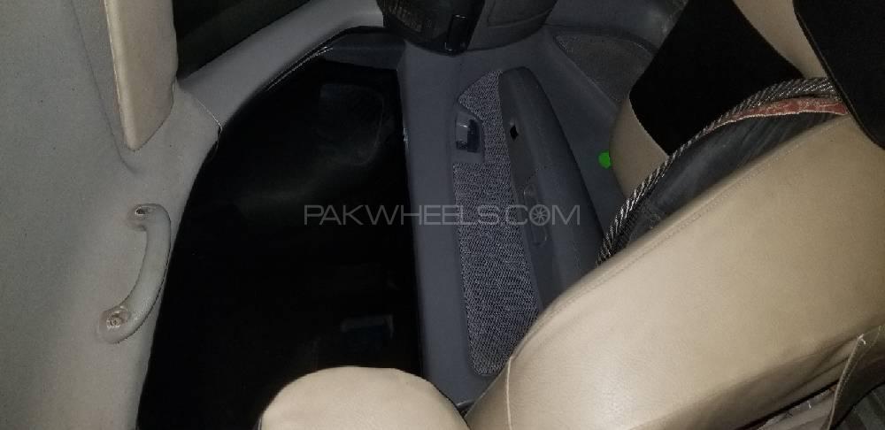 Toyota Hilux 2008 for Sale in Fateh Jang Toyota Hilux 2008 for Sale in Fateh Jang Image-7