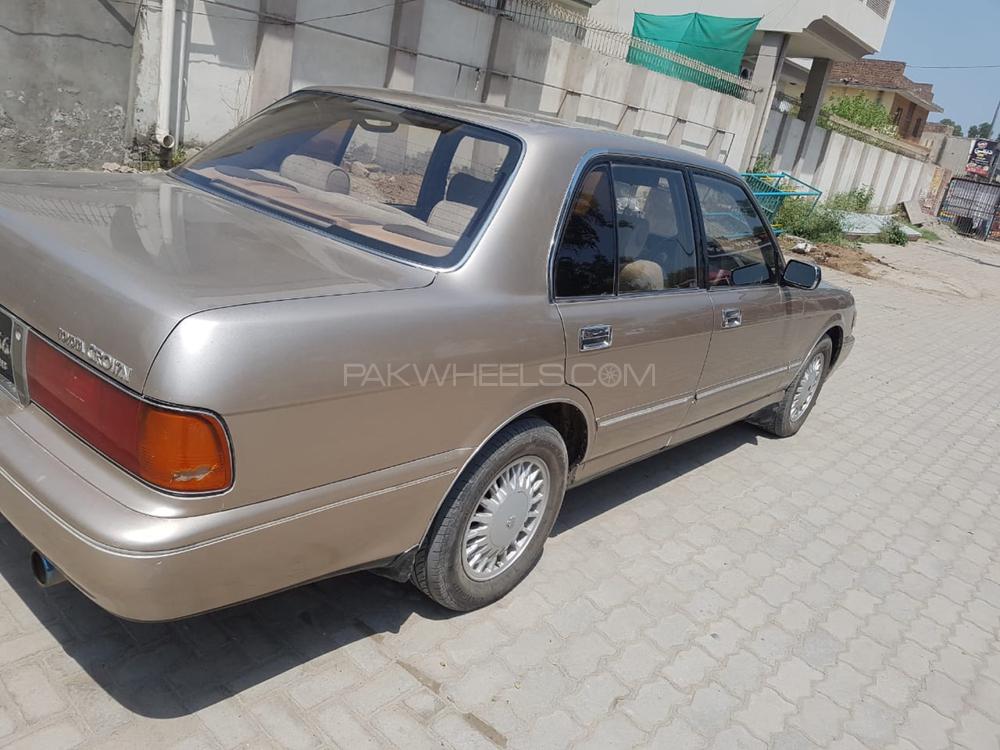 ٹویوٹا کراؤن 1993 for Sale in لاہور ٹویوٹا کراؤن 1993 for Sale in لاہور Image-10