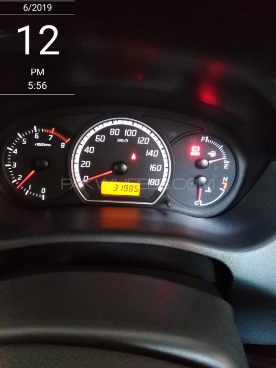 Suzuki Swift 2014 for Sale in Lahore Suzuki Swift 2014 for Sale in Lahore Image-8