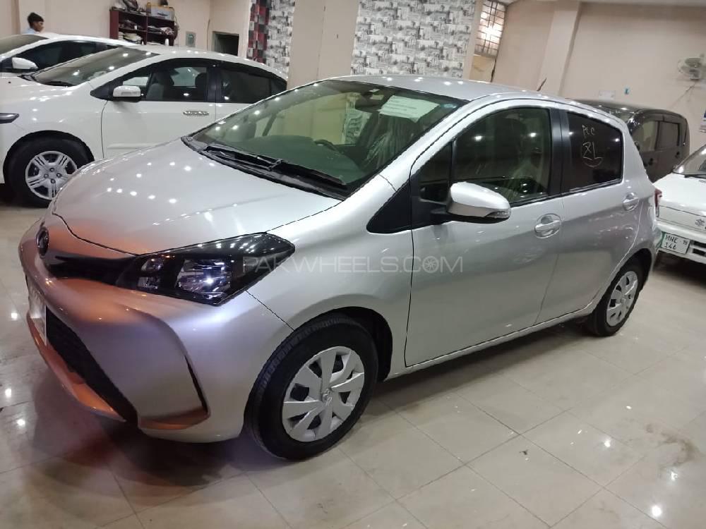 Toyota Vitz 2015 for Sale in Multan Toyota Vitz 2015 for Sale in Multan Image-3