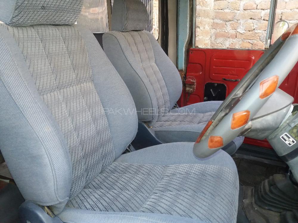Toyota Fj Cruiser 1968 for Sale in Swabi Toyota Fj Cruiser 1968 for Sale in Swabi Image-6