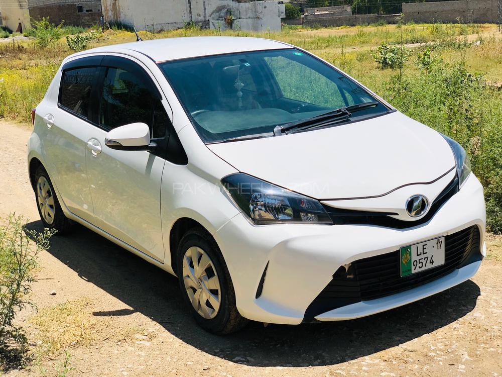 Toyota Vitz 2015 for Sale in Wah cantt Image-1