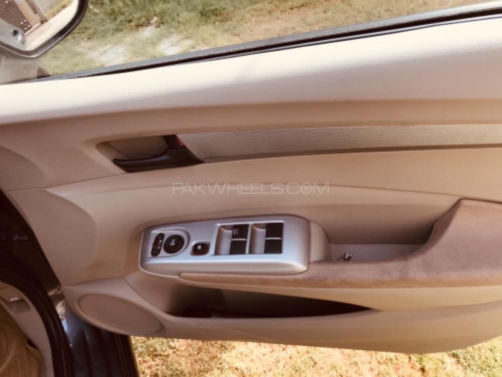 Honda City 2017 for Sale in Multan Honda City 2017 for Sale in Multan Image-21