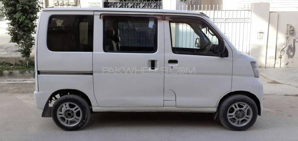 Daihatsu Hijet 2011 for Sale in Karachi Daihatsu Hijet 2011 for Sale in Karachi Image-6