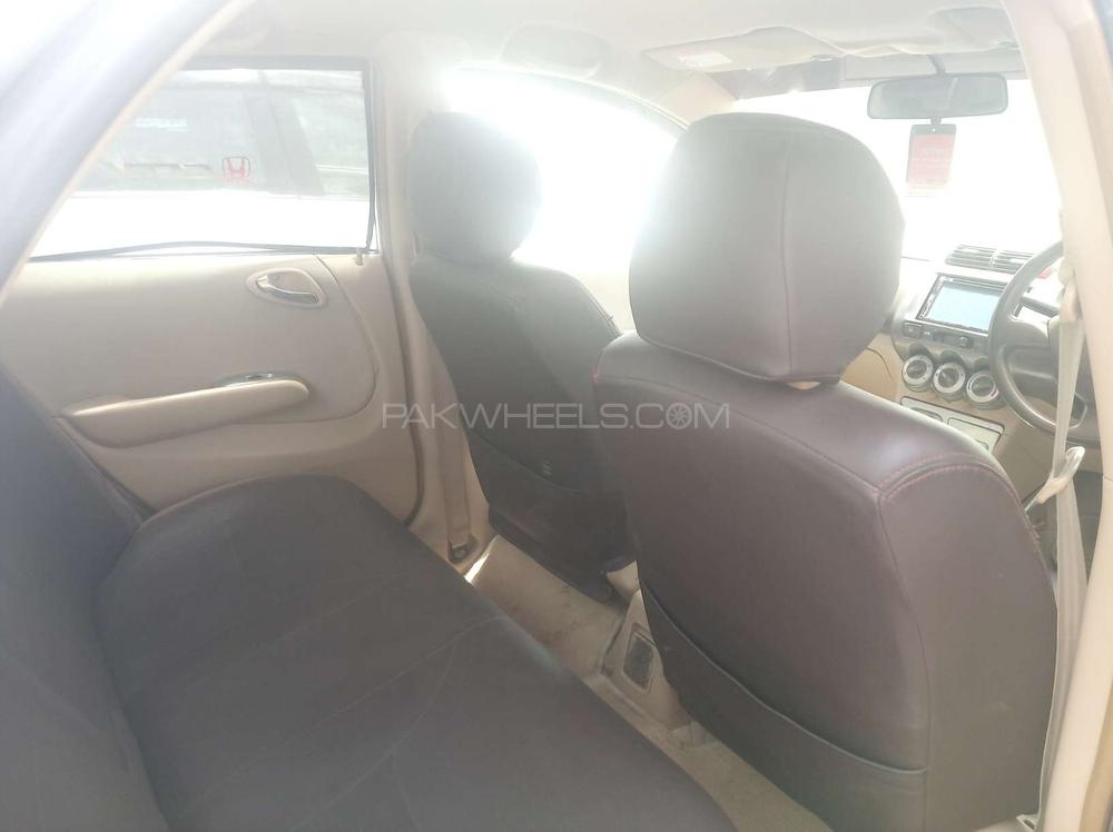 Honda City 2006 for Sale in Gujranwala Honda City 2006 for Sale in Gujranwala Image-9