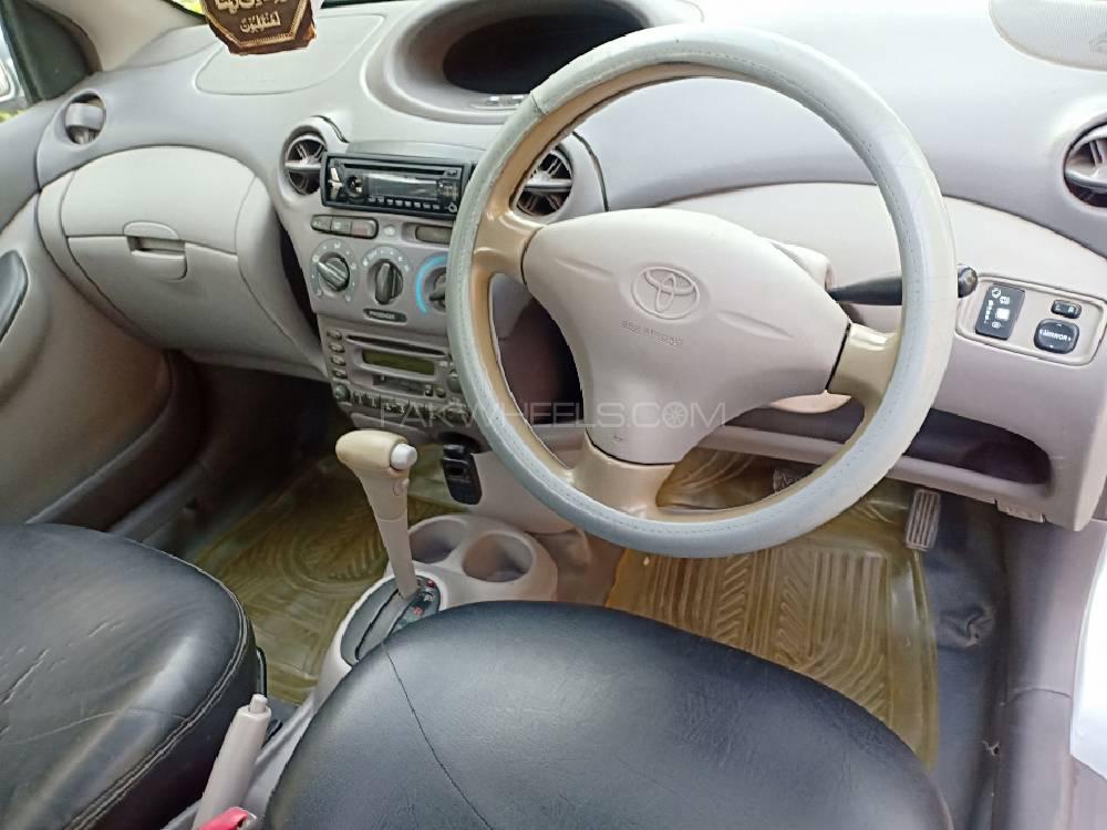 Toyota Platz 2007 for Sale in Multan Toyota Platz 2007 for Sale in Multan Image-8