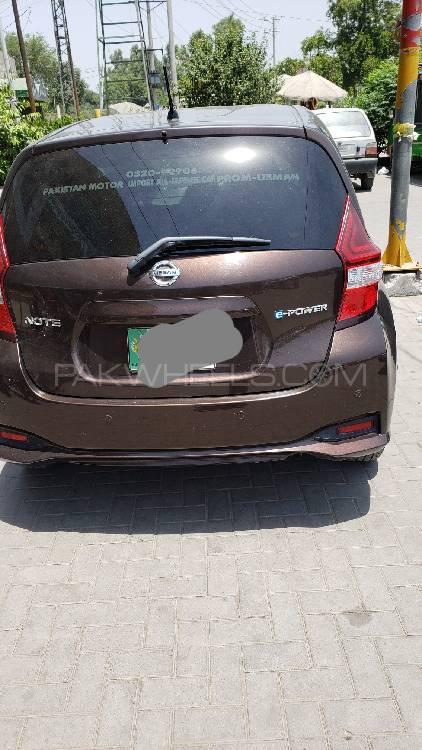 Nissan Note 2016 for Sale in Gujranwala Nissan Note 2016 for Sale in Gujranwala Image-2