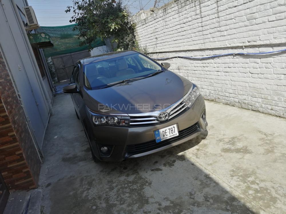 Toyota Corolla 2014 for Sale in Akora khattak Image-1