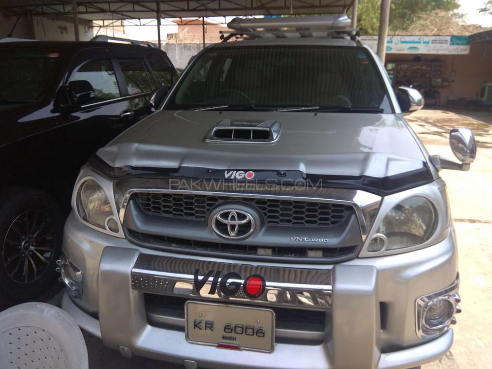 Toyota Hilux 2009 for Sale in Multan Image-1