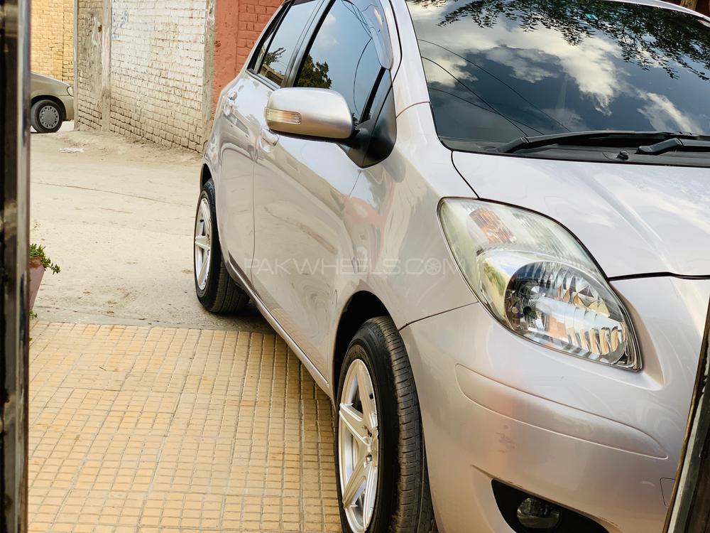 Toyota Vitz 2010 for Sale in Quetta Toyota Vitz 2010 for Sale in Quetta Image-12