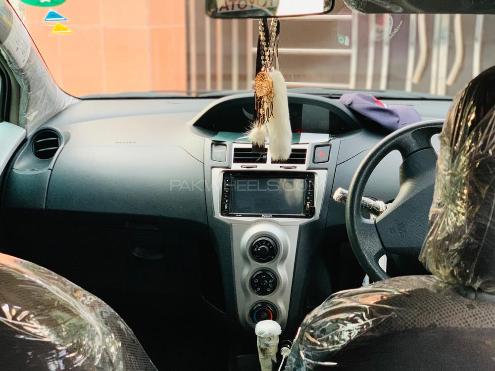 Toyota Vitz 2010 for Sale in Quetta Toyota Vitz 2010 for Sale in Quetta Image-18