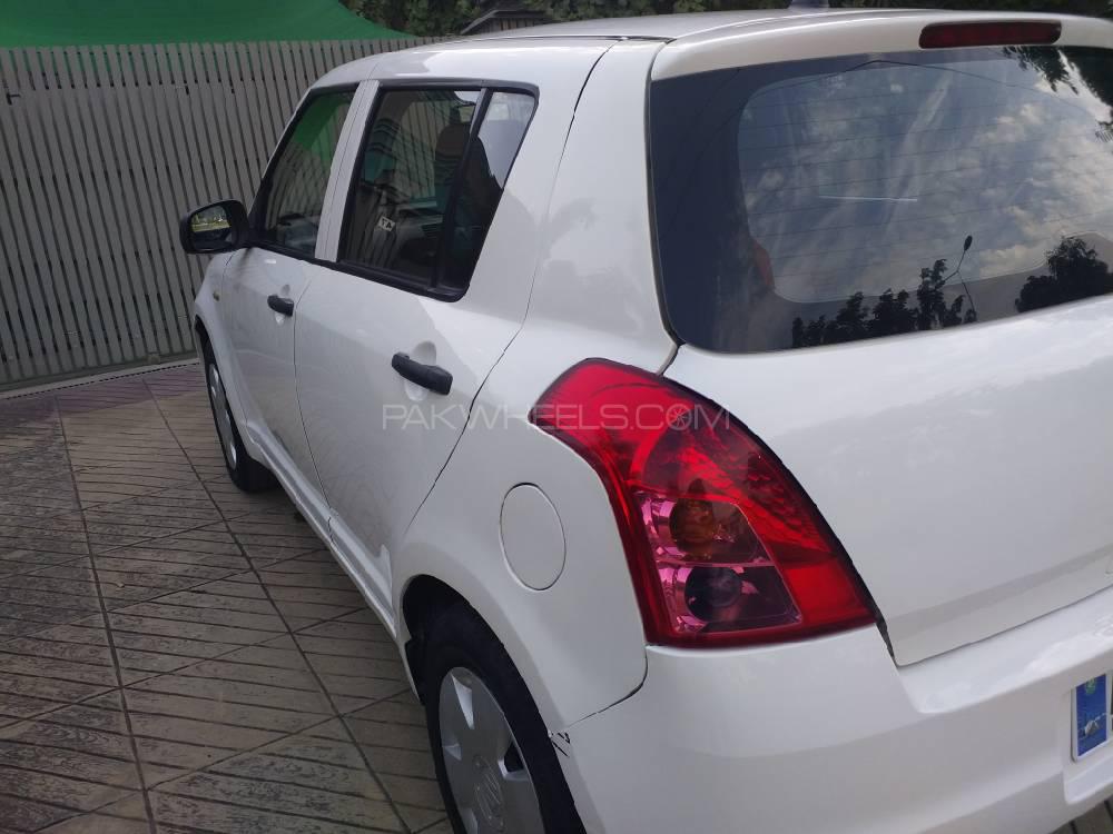 سوزوکی سوئفٹ 2013 for Sale in اسلام آباد سوزوکی سوئفٹ 2013 for Sale in اسلام آباد Image-4