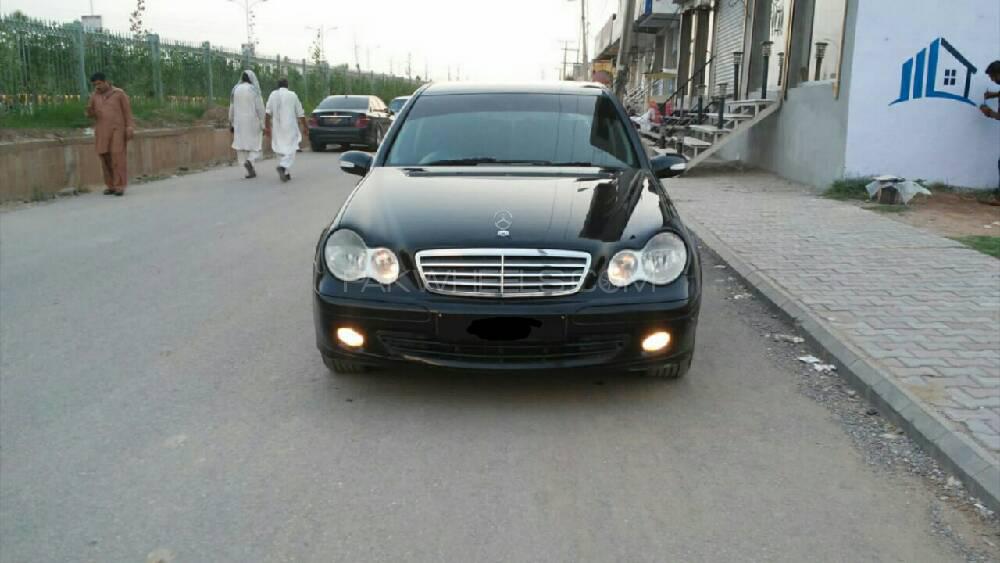 Mercedes Benz C Class 2007 for Sale in Gojra Image-1
