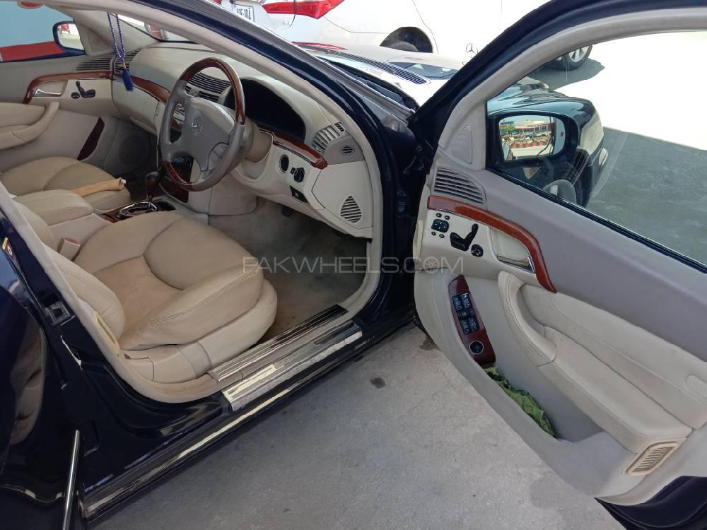 Mercedes Benz S Class 2004 for Sale in Attock Image-1
