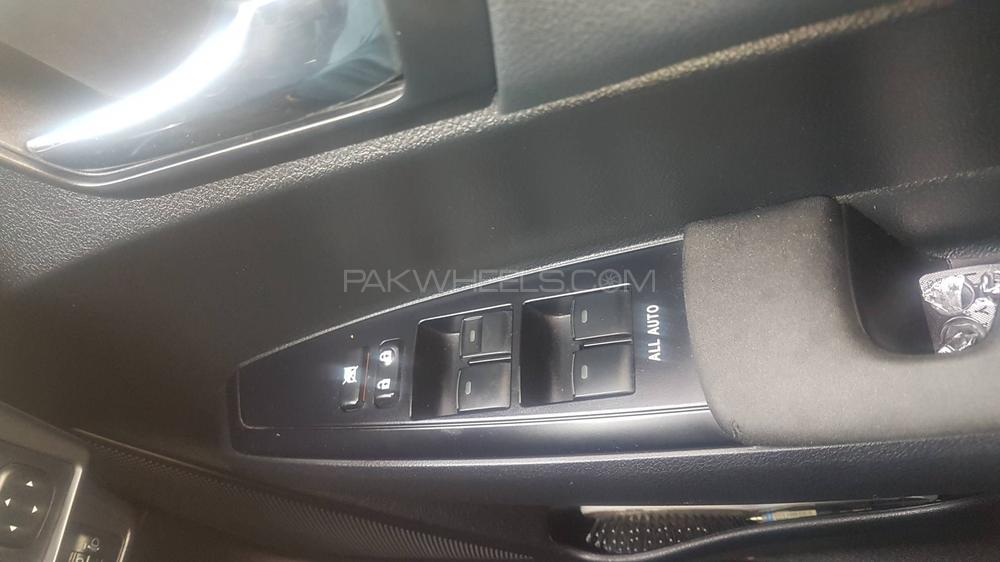 Toyota Corolla Fielder 2015 for Sale in Islamabad Toyota Corolla Fielder 2015 for Sale in Islamabad Image-14