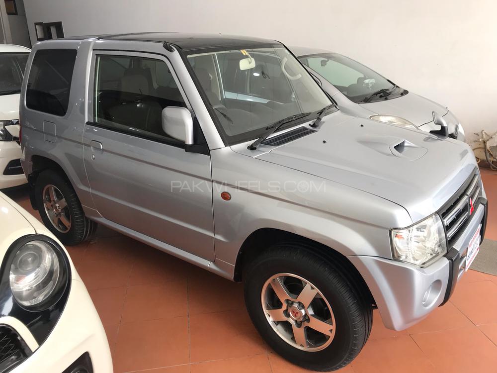 Mitsubishi Pajero Mini 2013 for Sale in Multan Mitsubishi Pajero Mini 2013 for Sale in Multan Image-4