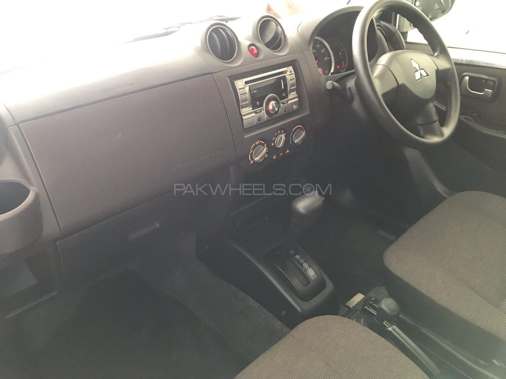 Mitsubishi Pajero Mini 2013 for Sale in Multan Mitsubishi Pajero Mini 2013 for Sale in Multan Image-17