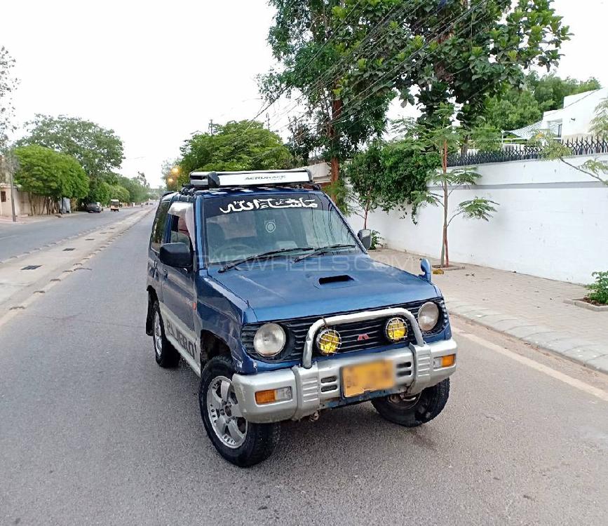 Mitsubishi Pajero Mini 1996 for Sale in Karachi Image-1