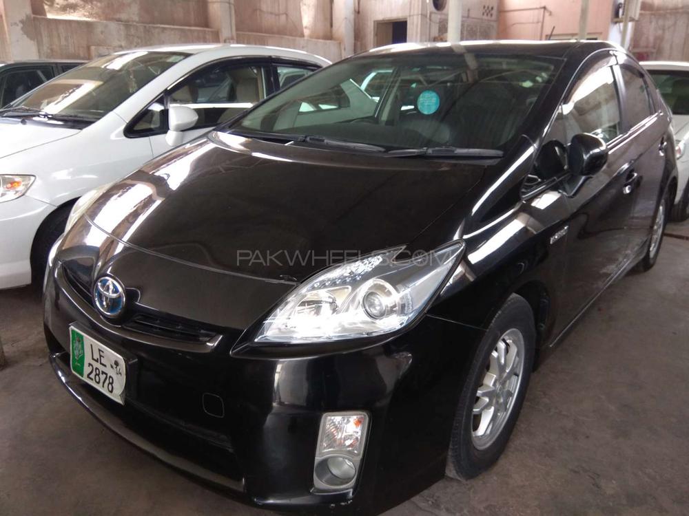Toyota Prius 2009 for Sale in Multan Image-1