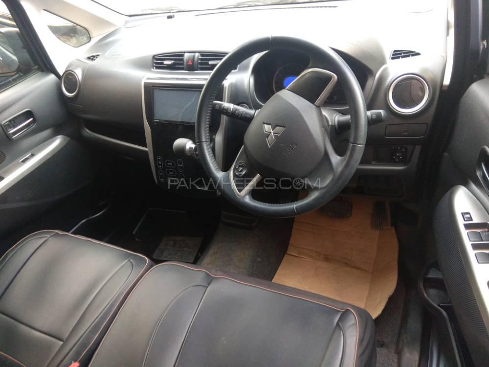 Mitsubishi EK Custom 2015 for Sale in Karachi Mitsubishi EK Custom 2015 for Sale in Karachi Image-2