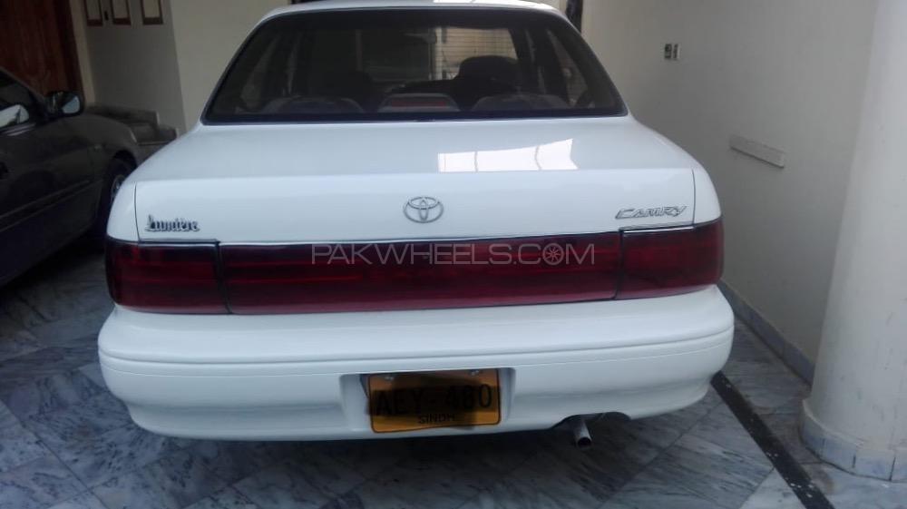 Toyota Camry 1993 for Sale in Lahore Image-1