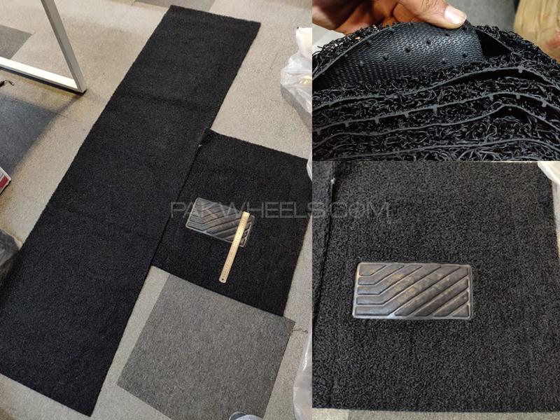 Universal Grass Floor Mat Roll For Car Interior - Black Image-1