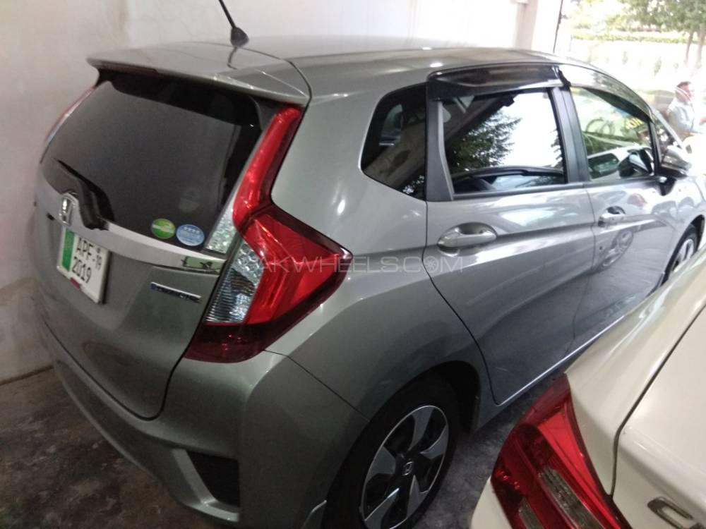 Honda Fit 2015 for Sale in Bahawalpur Honda Fit 2015 for Sale in Bahawalpur Image-3