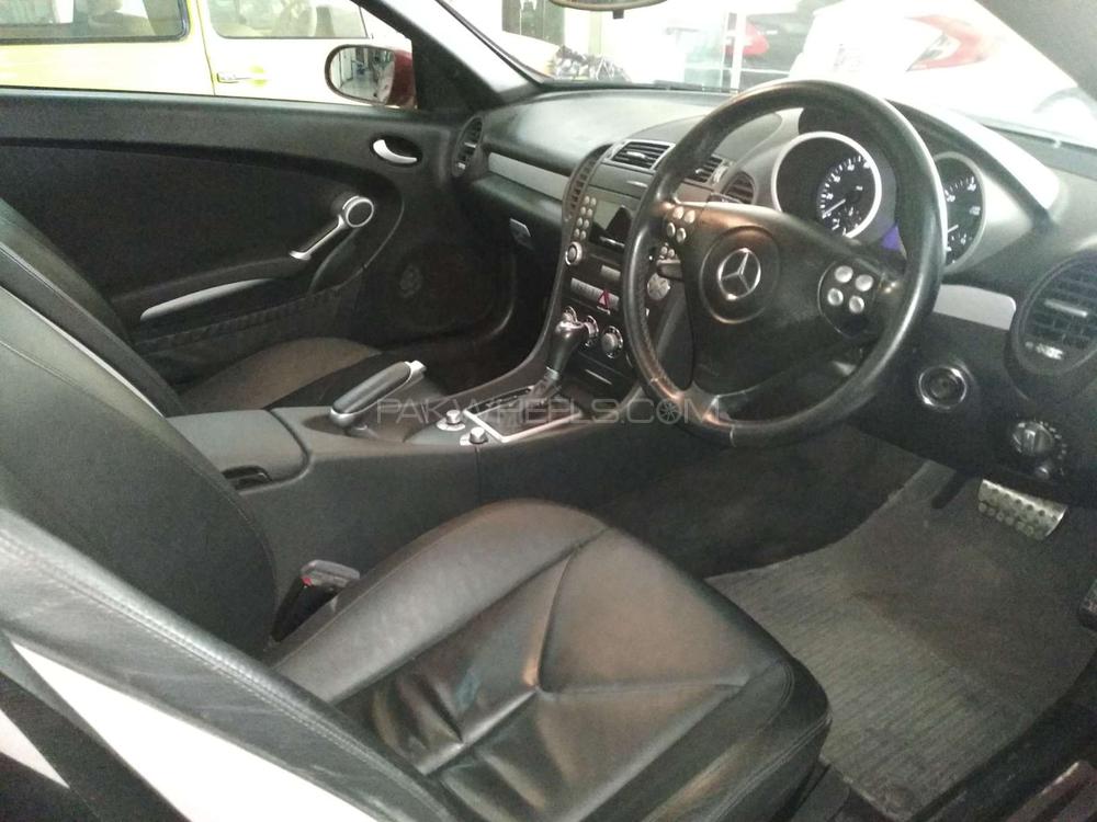 Mercedes Benz SLK Class 2007 for Sale in Lahore Mercedes Benz SLK Class 2007 for Sale in Lahore Image-19