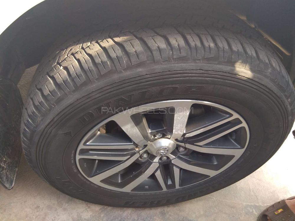 Toyota Hilux 2017 for Sale in Peshawar Toyota Hilux 2017 for Sale in Peshawar Image-12