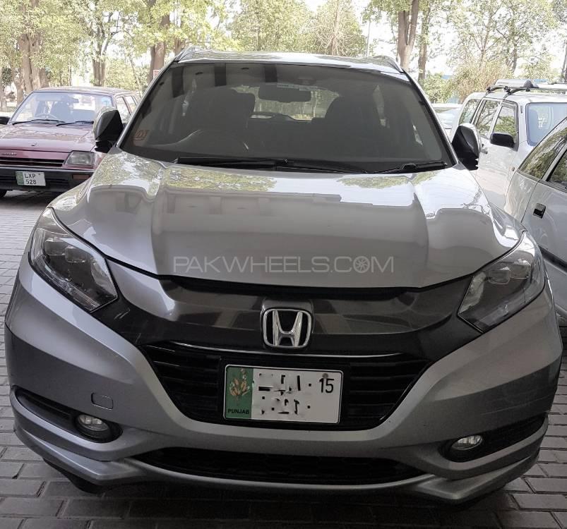 Honda Vezel 2015 for Sale in Lahore Image-1