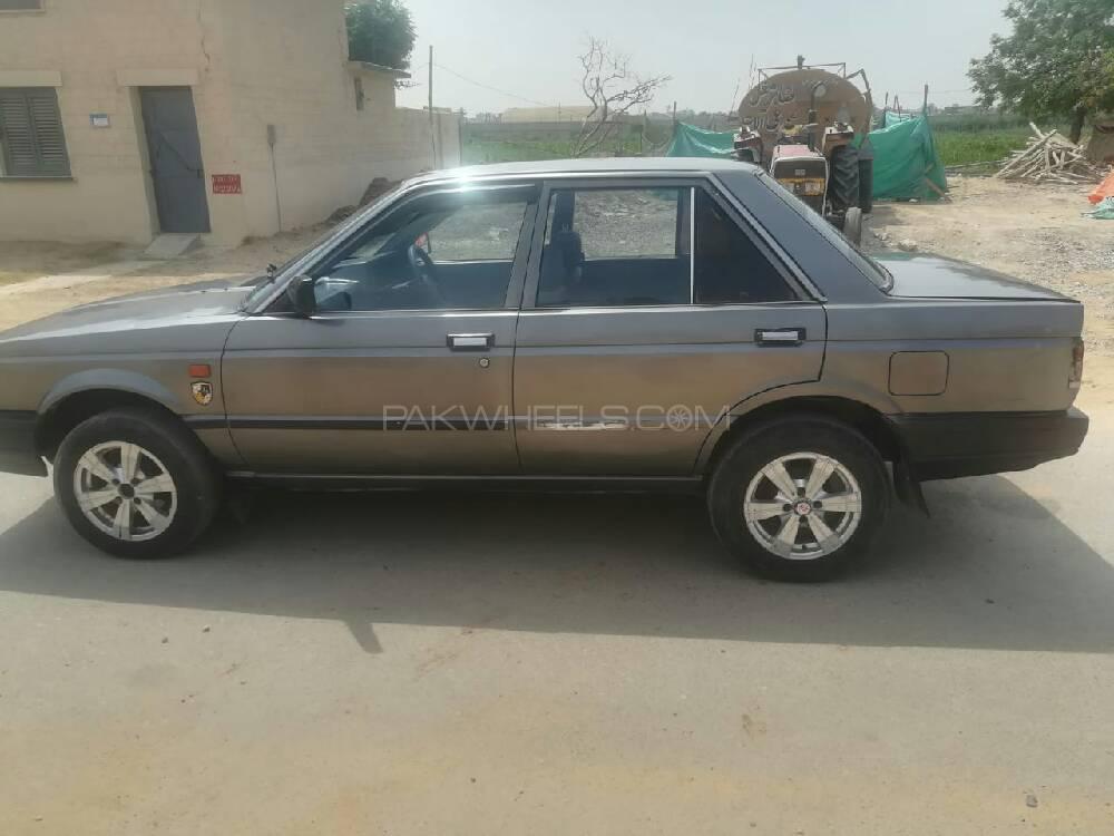 Nissan Sunny 1988 for Sale in Khairpur Mir Image-1