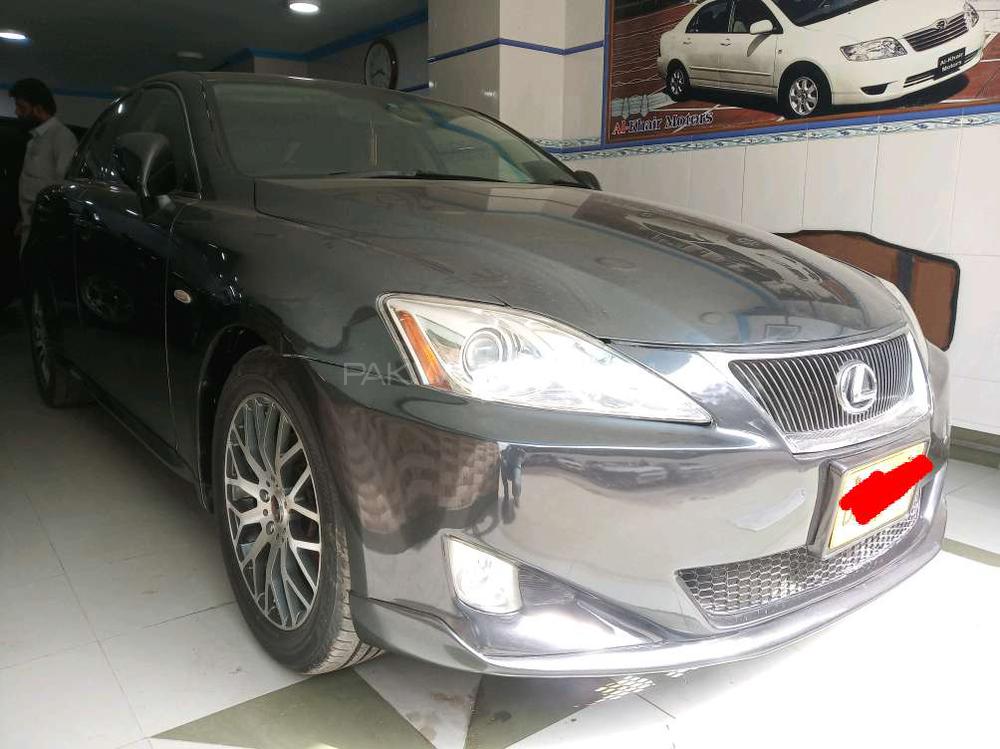 Lexus IS 2005 for Sale in Karachi Image-1