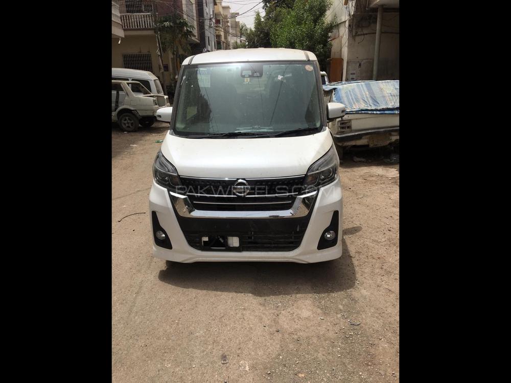 Nissan Dayz Highway Star 2017 for Sale in Karachi Image-1