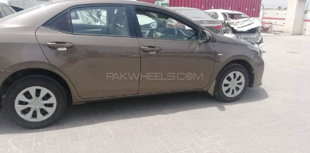 Toyota Corolla 2017 for Sale in Ahmed Pur East Image-1