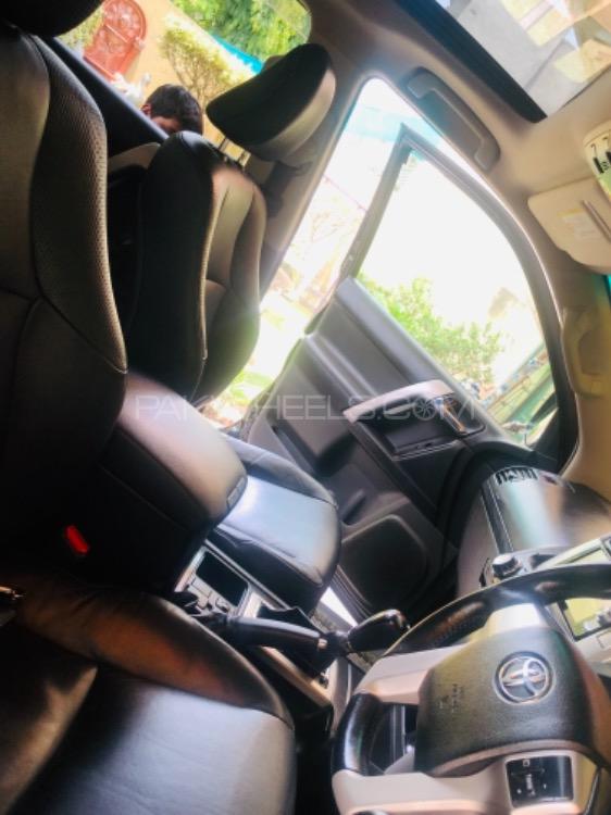 Toyota Prado 2010 for Sale in Lahore Toyota Prado 2010 for Sale in Lahore Image-16
