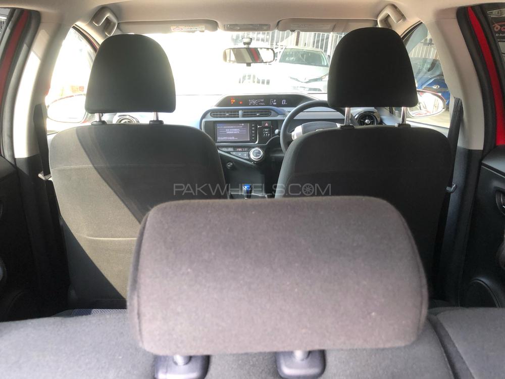 Toyota Aqua 2016 for Sale in Peshawar Toyota Aqua 2016 for Sale in Peshawar Image-8