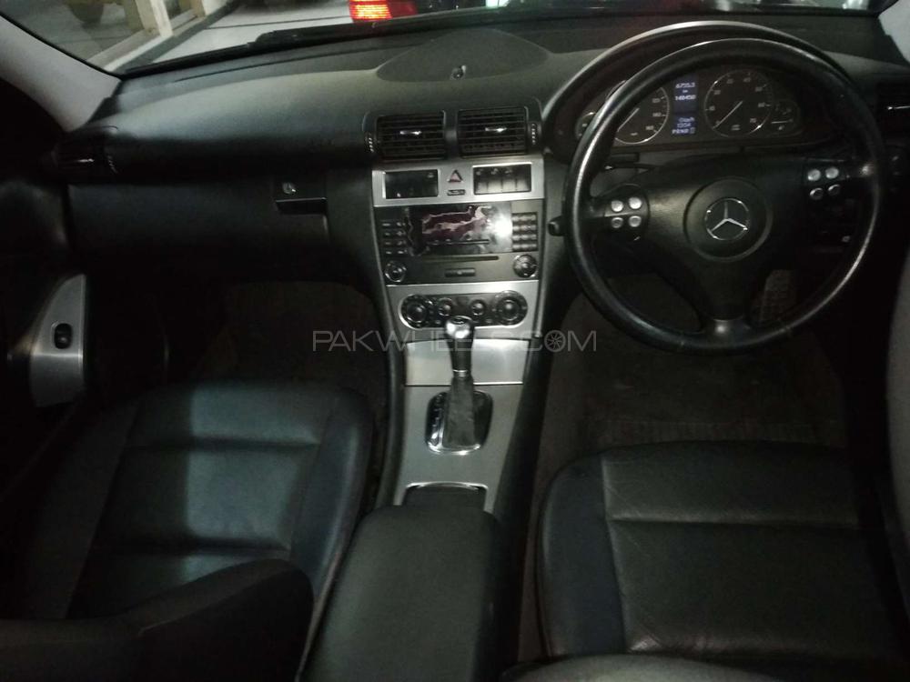 مرسڈیز بینز سی کلاس 2006 for Sale in لاہور مرسڈیز بینز سی کلاس 2006 for Sale in لاہور Image-17