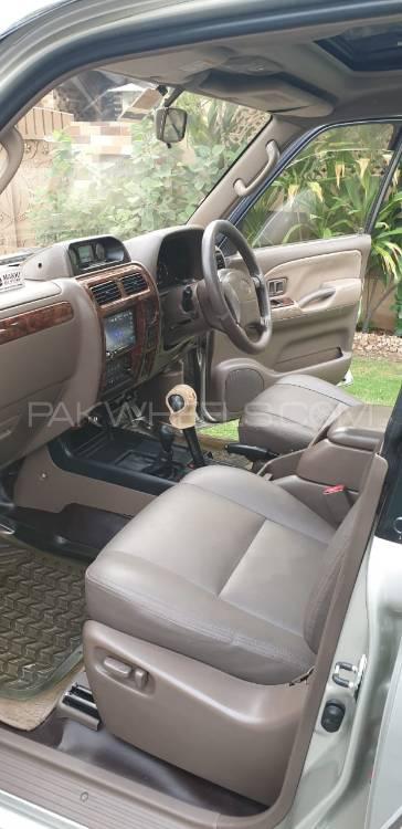 Toyota Prado 2001 for Sale in Lahore Toyota Prado 2001 for Sale in Lahore Image-9