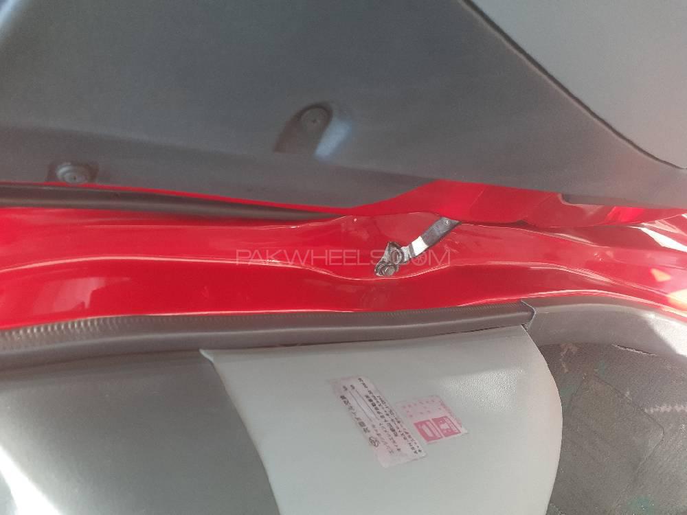 Toyota Vitz 2001 for Sale in Peshawar Toyota Vitz 2001 for Sale in Peshawar Image-5