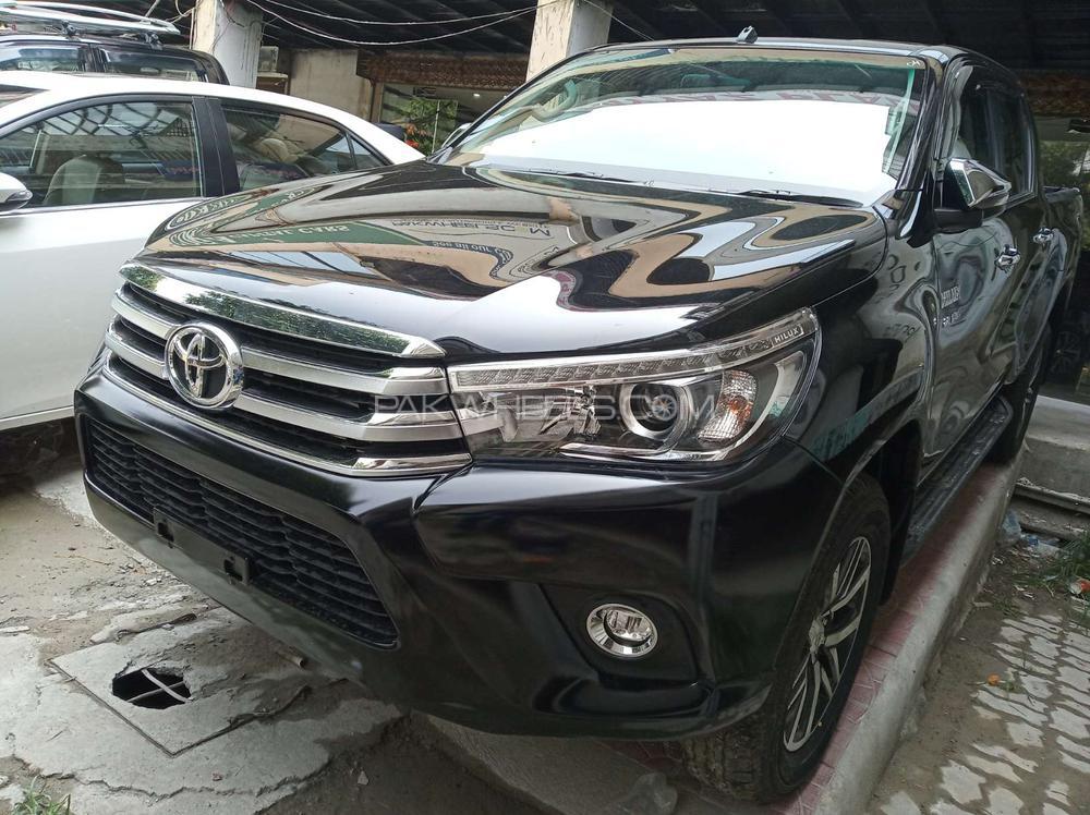 Toyota Hilux 2019 for Sale in Sialkot Image-1