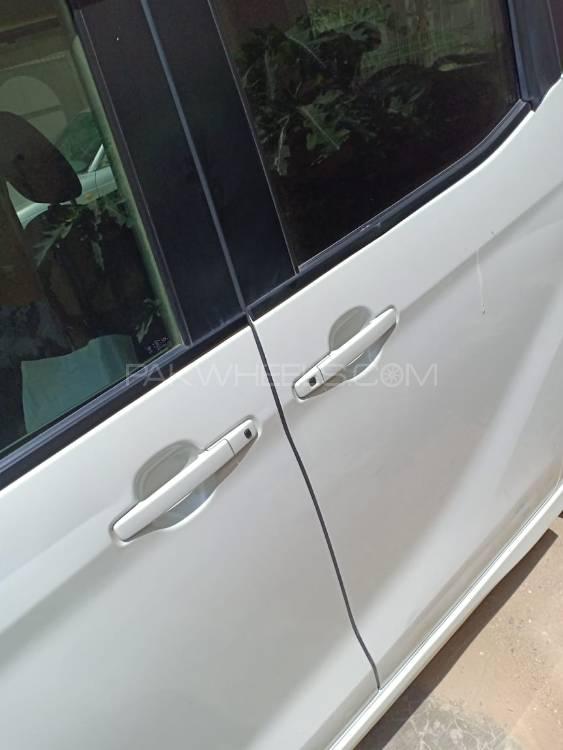Nissan Roox 2014 for Sale in Karachi Nissan Roox 2014 for Sale in Karachi Image-9