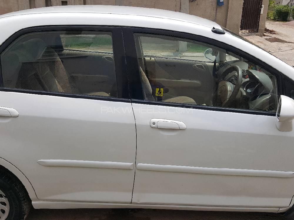 ہونڈا سٹی 2005 for Sale in فیصل آباد ہونڈا سٹی 2005 for Sale in فیصل آباد Image-8