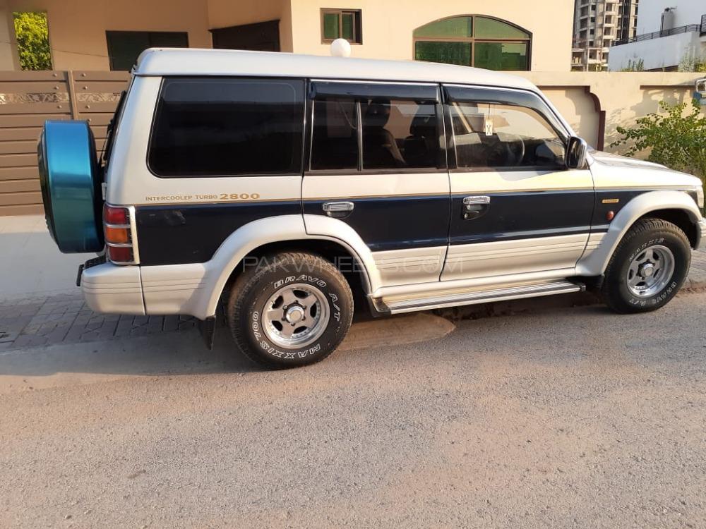 Mitsubishi Pajero 1992 for Sale in Rawalpindi Mitsubishi Pajero 1992 for Sale in Rawalpindi Image-10